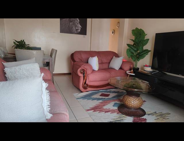 2 BEDROOM FLAT FOR SALE IN SILVERTON